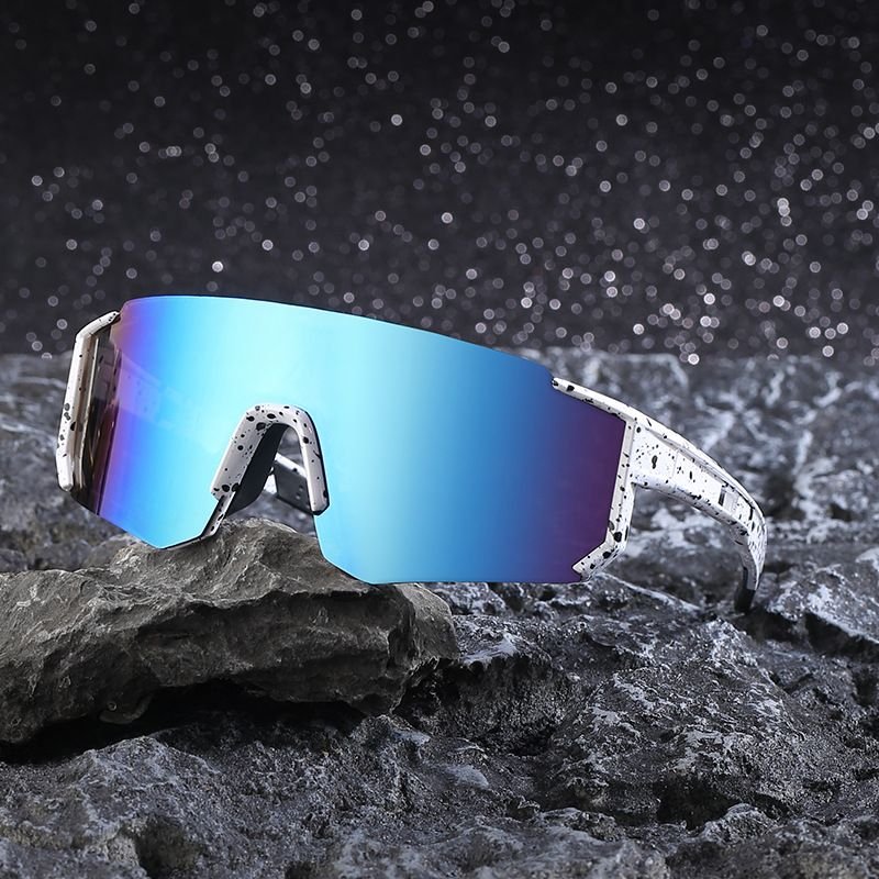 Fashionable Simple One-Piece Riding Colorful Sunglasses